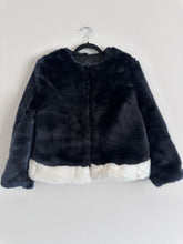 Load image into Gallery viewer, Saks Faux Fur Jacket