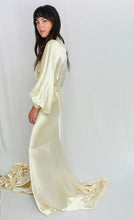 Load image into Gallery viewer, 1930's Wedding Gown