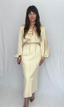 Load image into Gallery viewer, 1950's Pleated Wool Skirt