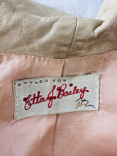 Load image into Gallery viewer, Vintage Wilson's leather Jacket