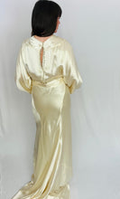 Load image into Gallery viewer, 1930's Wedding Gown