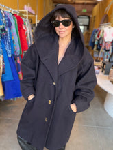 Load image into Gallery viewer, Vintage Wool Coat