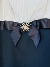 Load image into Gallery viewer, 1960's Babydoll Dress