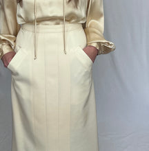 Load image into Gallery viewer, 1950's Pleated Wool Skirt