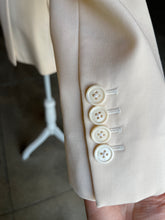 Load image into Gallery viewer, McQueen Classic Single-Breasted Suiting Blazer