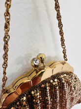 Load image into Gallery viewer, Vintage Duramesh Purse