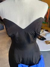 Load image into Gallery viewer, Vintage Strapless Dress