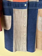 Load image into Gallery viewer, Vintage Suede Jacket