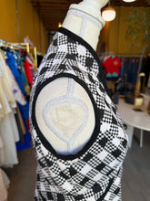 Load image into Gallery viewer, Vintage Windowpane Check Duster