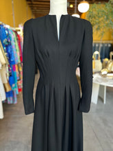Load image into Gallery viewer, Pauline Trigère Wool Dress