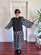 Load image into Gallery viewer, Vintage Janan Studio Dress