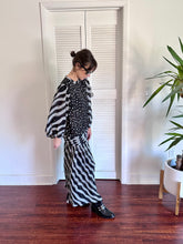 Load image into Gallery viewer, Vintage Janan Studio Dress