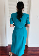 Load image into Gallery viewer, Vintage John Roberts Dress
