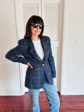 Load image into Gallery viewer, Vintage Tahari Wool Blazer
