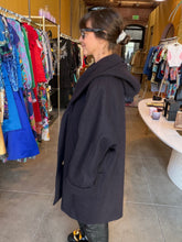 Load image into Gallery viewer, Vintage Wool Coat
