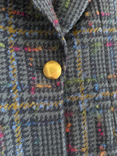 Load image into Gallery viewer, Vintage Tahari Wool Blazer
