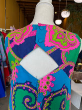 Load image into Gallery viewer, Malihini Hawaii 70s Dress
