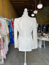 Load image into Gallery viewer, McQueen Classic Single-Breasted Suiting Blazer
