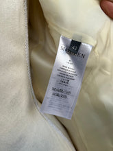Load image into Gallery viewer, McQueen Classic Single-Breasted Suiting Blazer
