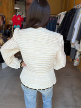 Load image into Gallery viewer, Lillie Rubin Plissè Jacket
