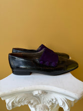 Load image into Gallery viewer, Italian Patent and Velvet Loafers
