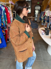 Load image into Gallery viewer, Vintage Suede Blazer
