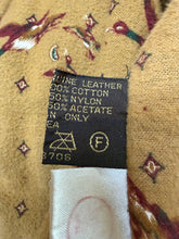 Load image into Gallery viewer, Vintage Suede Blazer
